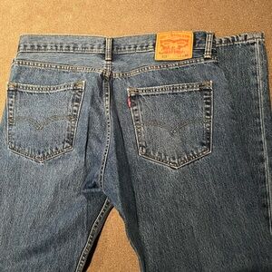men’s LEVI jeans